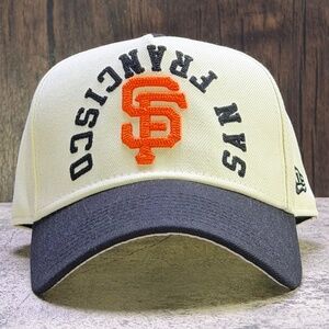 San Francisco Giants New Era 9Forty Reverse Script SnapBack Cap Off-White Black